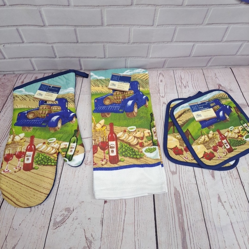 Country Kitchen Vineyard 4pc Oven Mitt,‎ Towel, Pot holders 100% Cotton NWT